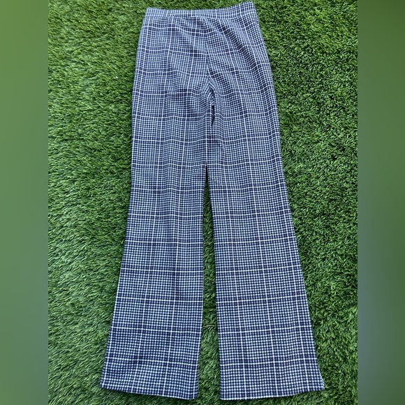 Forever 21 women’s flare pants - Picture 5 of 7